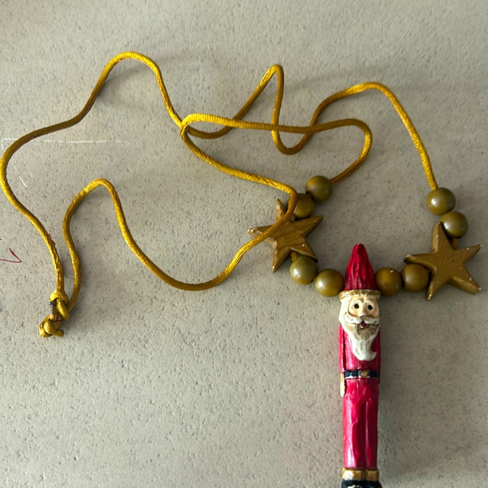 Adorable stylish folk lore Kris Kringle Santa Claus Christmas necklace